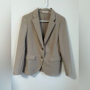 Uniqlo Beige Blazer Buttoned Lightweight